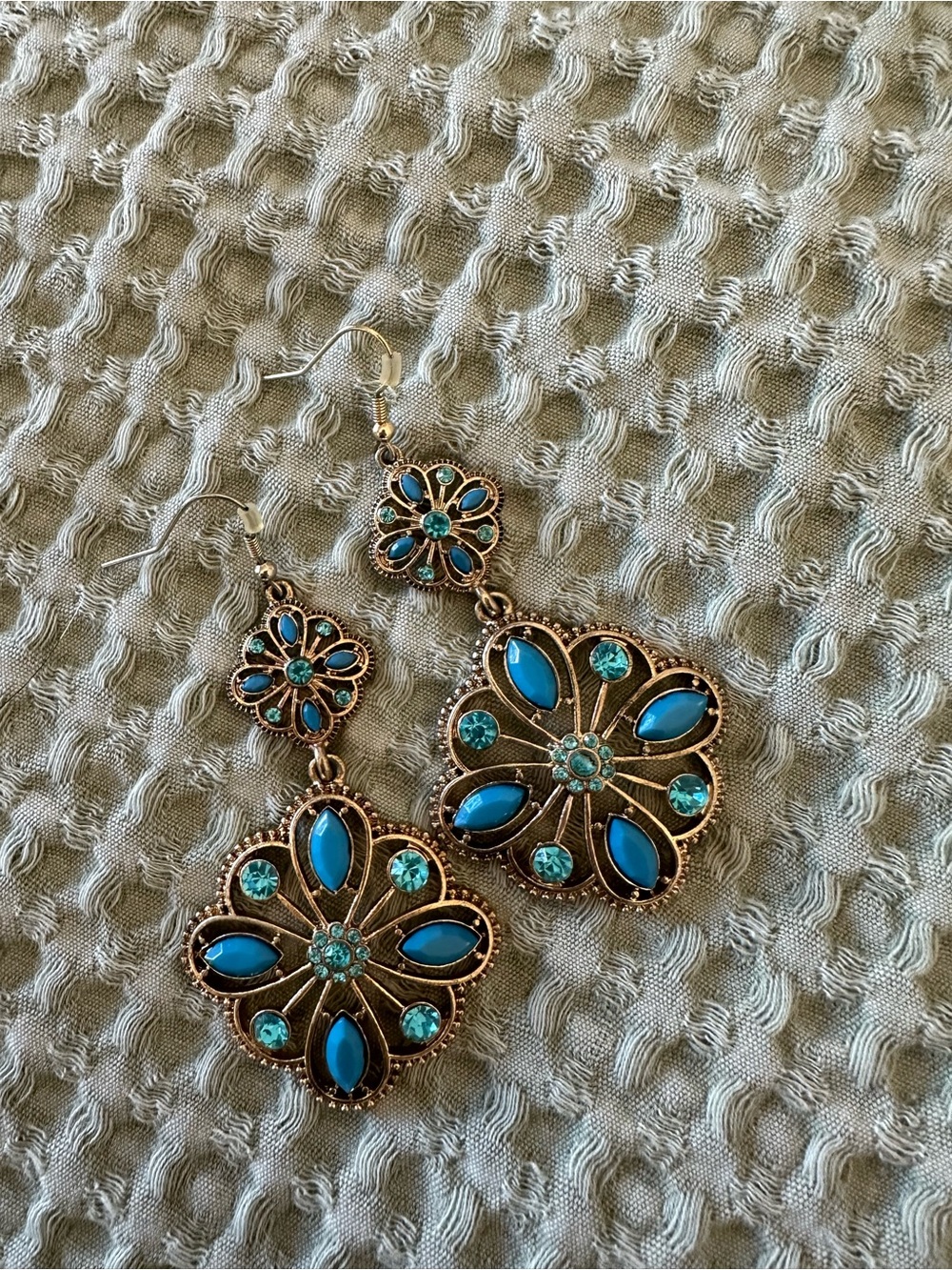 Turquoise Floral Drop Earrings - Women Jewelry